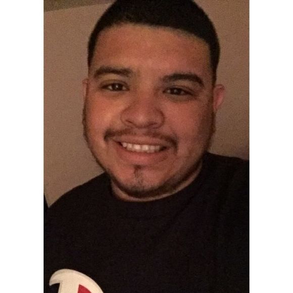 Meet your Posher, Ramiro - Picture 1 of 1